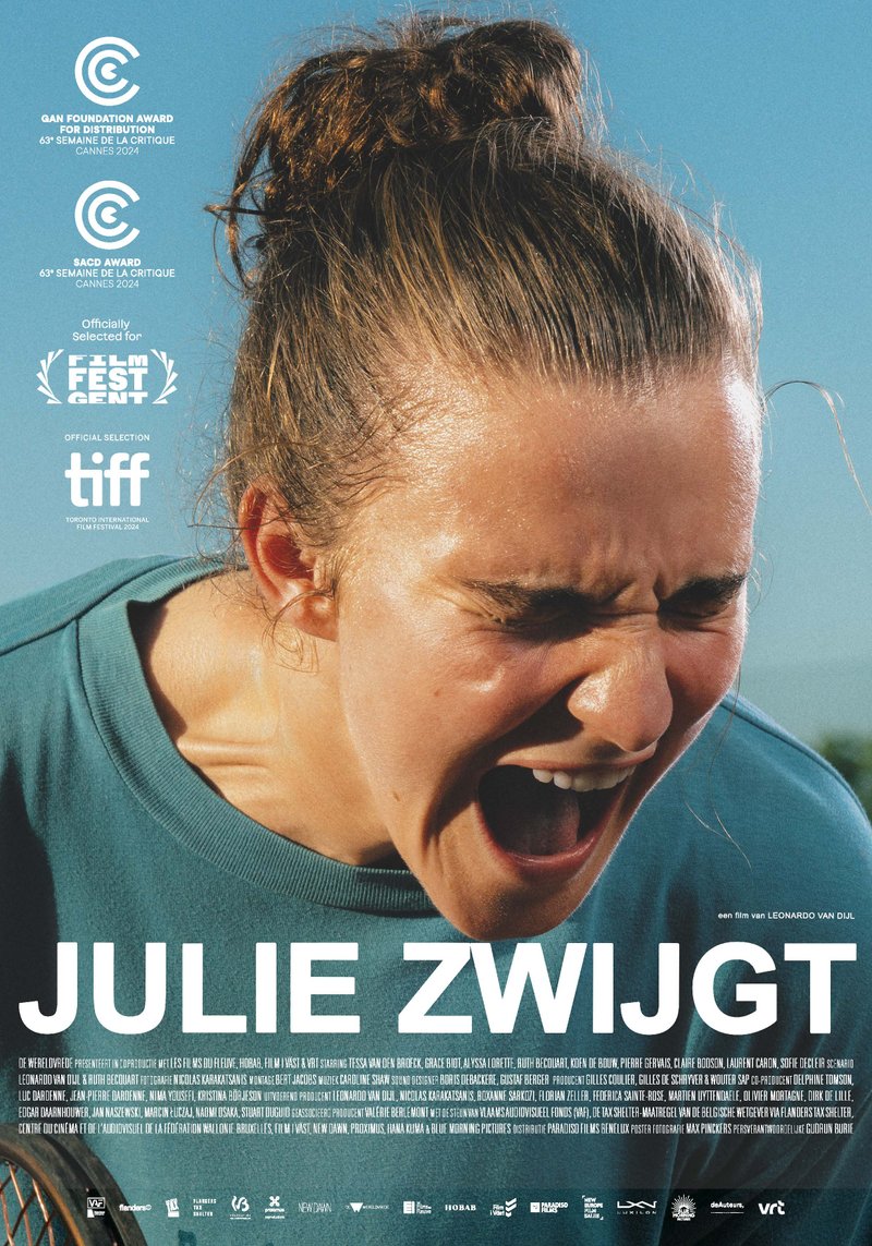 Poster Julie Zwijgt